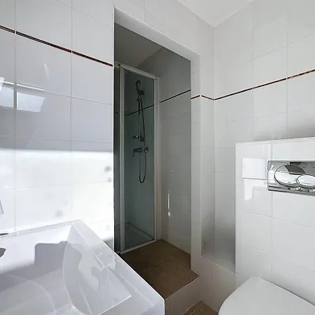 Avec Chambre, 500m Palais Des Festivals *